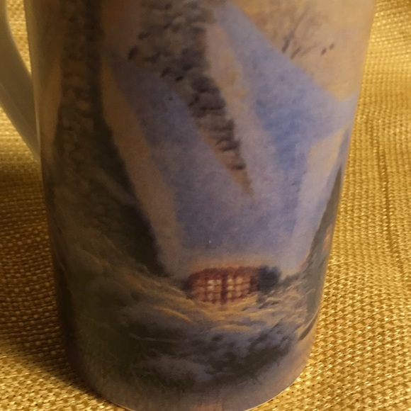 Thomas Kinkade cup 4 3/4 X6 Christmas tree cottage - Picture 3 of 4